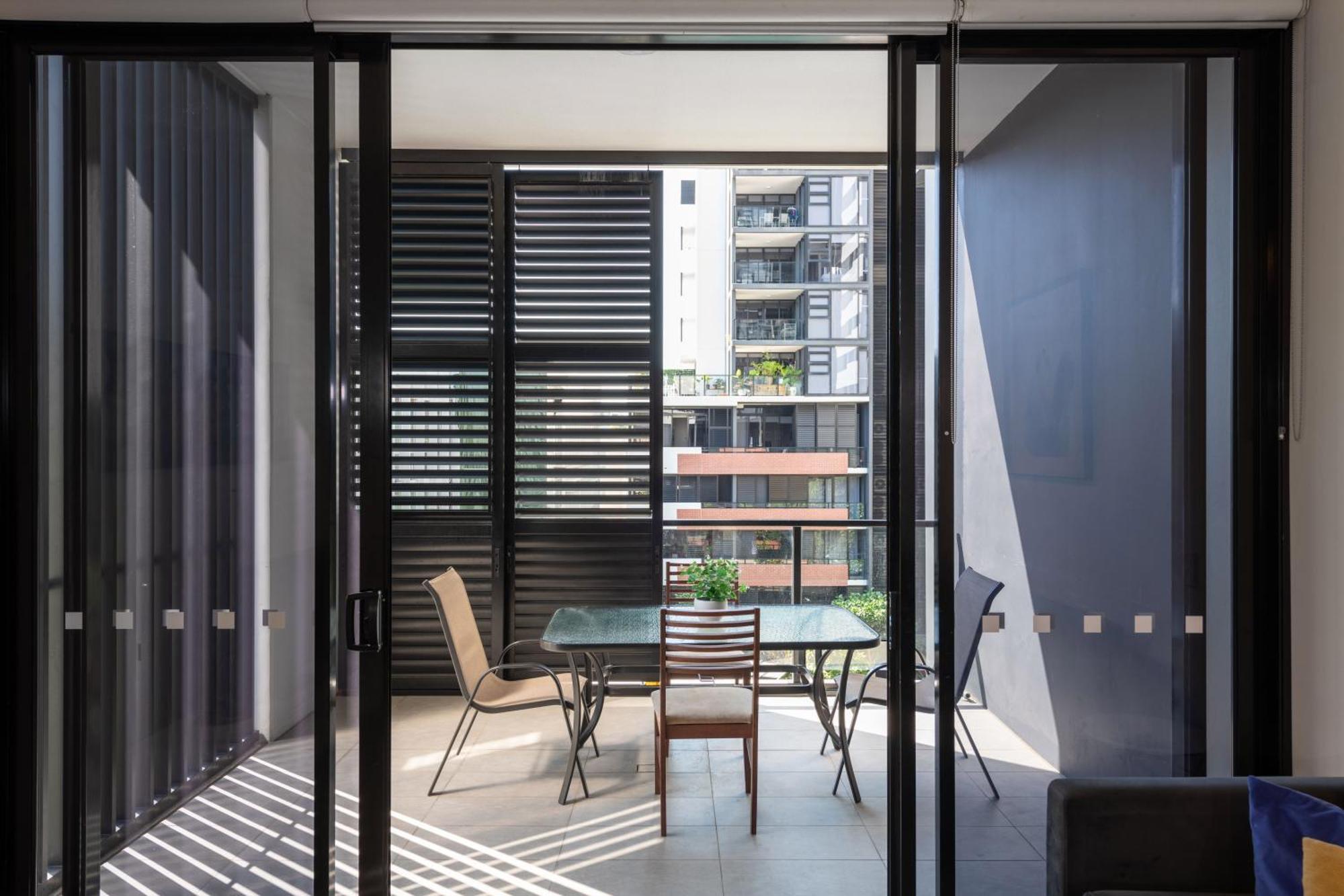 Arena Apartamentos Brisbane Exterior foto