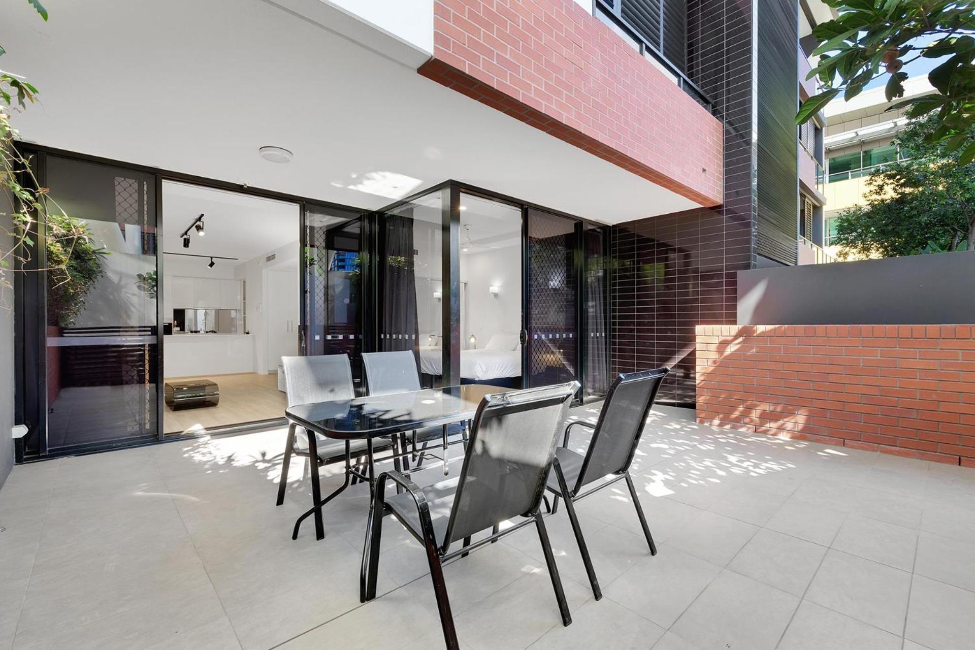 Arena Apartamentos Brisbane Exterior foto
