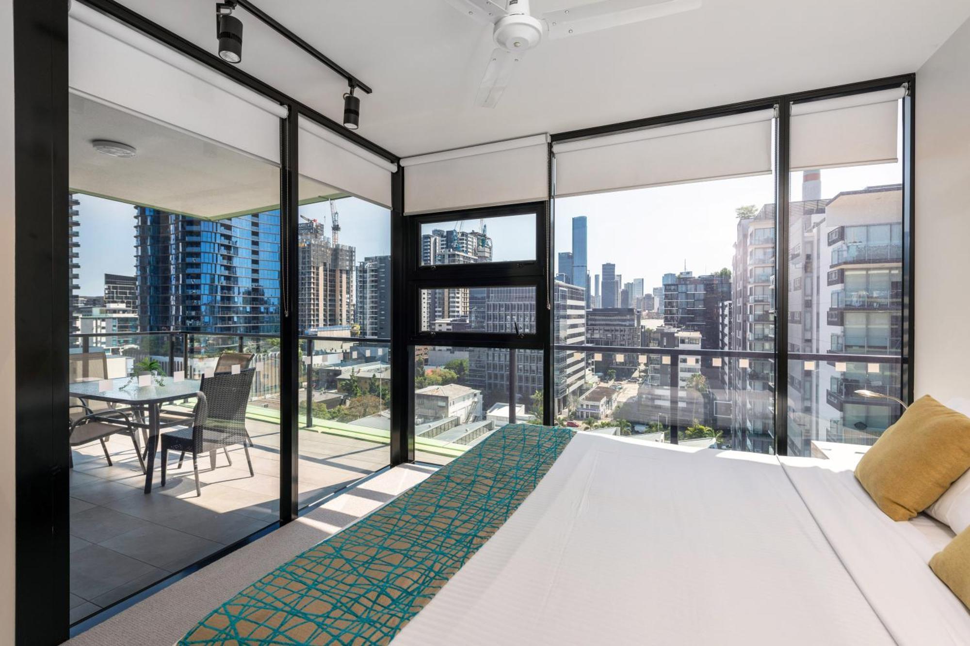 Arena Apartamentos Brisbane Exterior foto