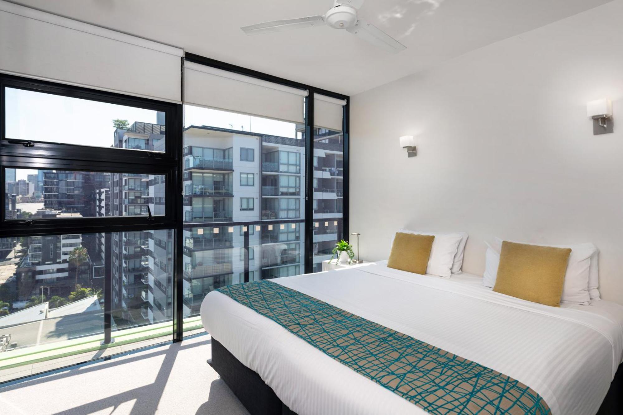 Arena Apartamentos Brisbane Exterior foto