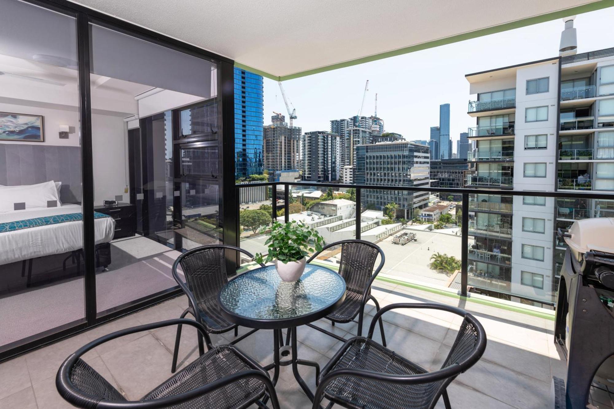 Arena Apartamentos Brisbane Exterior foto